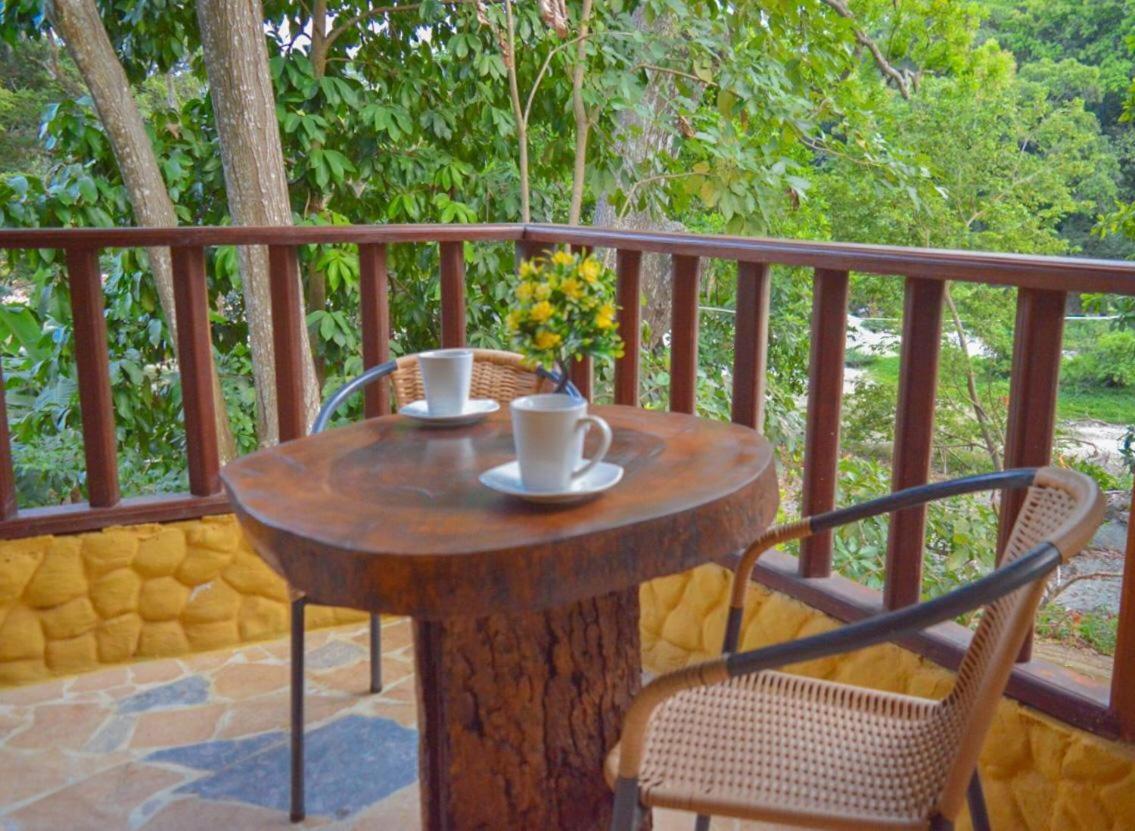 Eco Hostal Kuima 엘 자이노 외부 사진